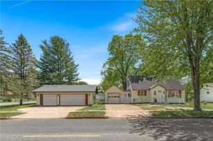 308 20th Ave, Menomonie, WI 54751 - Photo 2