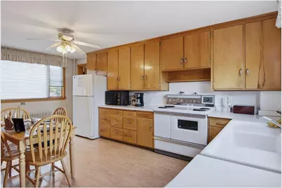 712 N Bridge Street, Chippewa Falls,  54729 - Photo 12