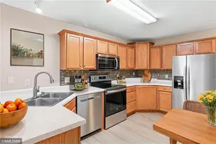1900 Hawthorne Point, Hudson, WI 54016 - Photo 16