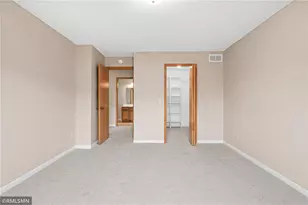 1900 Hawthorne Point, Hudson, WI 54016 - Photo 28