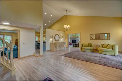 1005 Spruce Drive, Hudson, WI 54016 - Photo 8