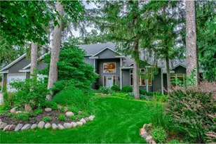 1005 Spruce Dr, Hudson, WI 54016 - Photo 1