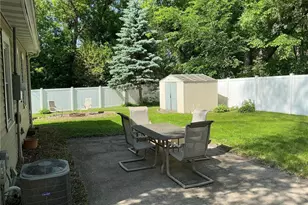 1762 Edgerton St, Saint Paul, MN 55117 - Photo 52