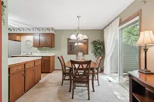 4342 Buckingham Ct, Vadnais Heights, MN 55127 - Photo 10