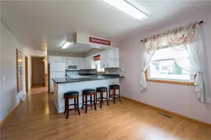 374 W Vine St, Mondovi, WI 54755 - Photo 18