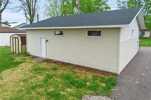 935 Hammond, Rice Lake, WI 54868 - Photo 10