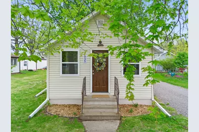935 Hammond, Rice Lake, WI 54868 - Photo 2