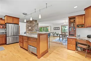 314 N Cove Rd, Hudson, WI 54016 - Photo 12