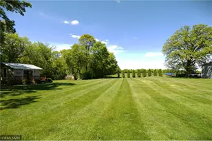 142 County Rd, Saint Joseph, WI 54082 - Photo 6