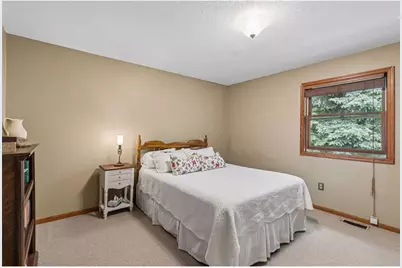 1705 Laurel Avenue, Hudson, WI 54016 - Photo 34