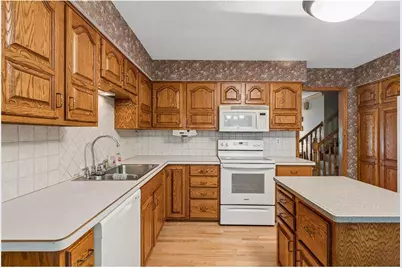 1705 Laurel Avenue, Hudson, WI 54016 - Photo 16