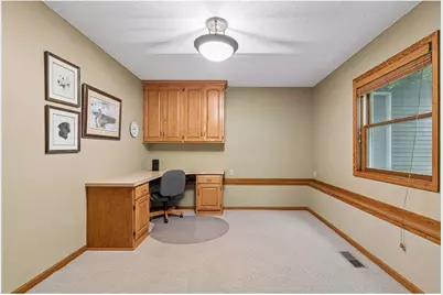 1705 Laurel Avenue, Hudson, WI 54016 - Photo 24