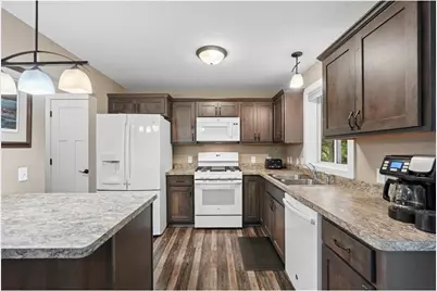 350 Blue Spruce Lane, Somerset, WI 54025 - Photo 8