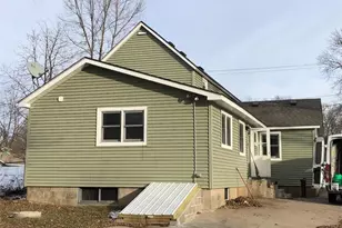 1362 Main St, Houlton, WI 54016 - Photo 4