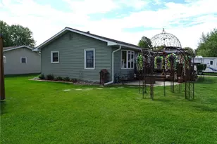 260 N Harrison St, Mondovi, WI 54755 - Photo 4