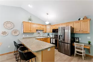 3417 Lever St, Eau Claire, WI 54701 - Photo 10