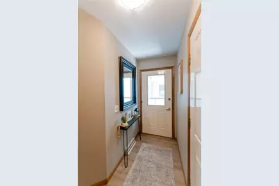 3417 Lever Street, Eau Claire, WI 54701 - Photo 4