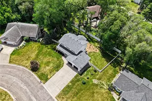 685 Flora Square, Prescott, WI 54021 - Photo 16