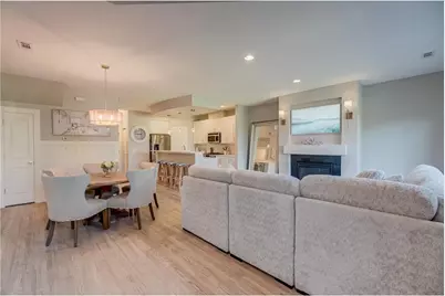 395 Valley Commons, Hudson, WI 54016 - Photo 6