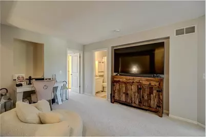 395 Valley Commons, Hudson, WI 54016 - Photo 18