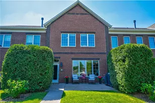 395 Valley Commons, Hudson, WI 54016 - Photo 2