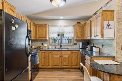843 Leroy Lane, River Falls, WI 54022 - Photo 4