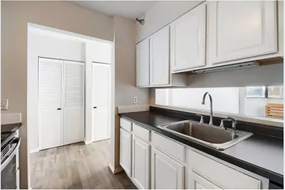 291 7th Street #1702, Saint Paul, MN 55102 - Photo 12
