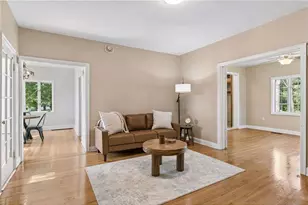 203 Lewis St, River Falls, WI 54022 - Photo 12