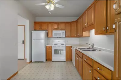 1900 Rush Lake Trail #416, Saint Paul, MN 55112 - Photo 12