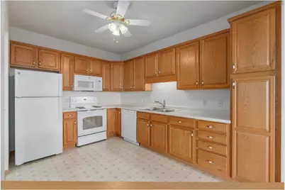 1900 Rush Lake Trail #416, New Brighton, MN 55112 - Photo 14