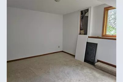 1825 Golf View Drive, River Falls, WI 54022 - Photo 28