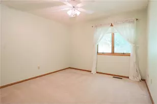 1825 Golf View Dr, River Falls, WI 54022 - Photo 14