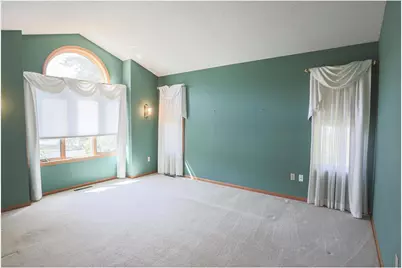 1825 Golf View Drive, River Falls, WI 54022 - Photo 4