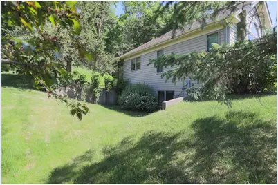 1825 Golf View Drive, River Falls, WI 54022 - Photo 34
