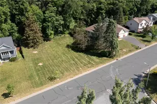 1825 Golf View Dr, River Falls, WI 54022 - Photo 30