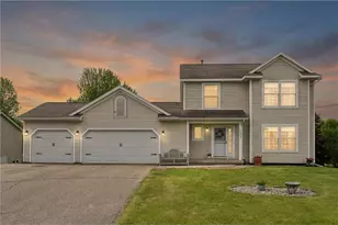 137 Kruger Ln, Ellsworth, WI 54011 - Photo 32