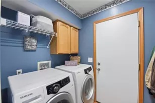 137 Kruger Ln, Ellsworth, WI 54011 - Photo 12