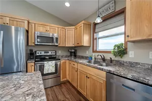 388 Dakota Ave, Roberts, WI 54023 - Photo 8