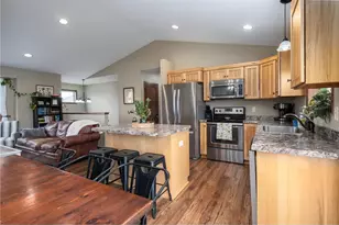 388 Dakota Ave, Roberts, WI 54023 - Photo 6