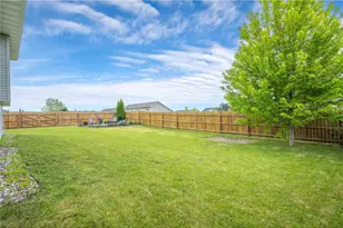 388 Dakota Ave, Roberts, WI 54023 - Photo 30