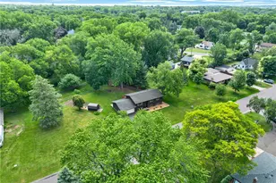 1010 Ferndale St, Maplewood, MN 55119 - Photo 2