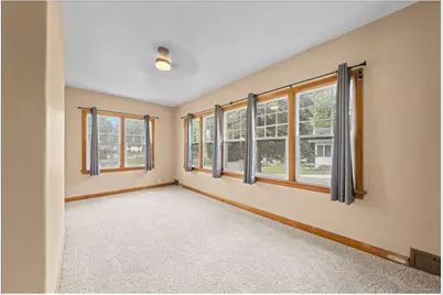 398 E Wall Street, Ellsworth, WI 54011 - Photo 18