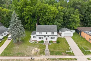398 E Wall St, Ellsworth, WI 54011 - Photo 34