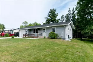 125 W Monroe Ave, Barron, WI 54812 - Photo 4