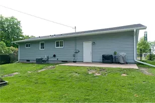 125 W Monroe Ave, Barron, WI 54812 - Photo 6