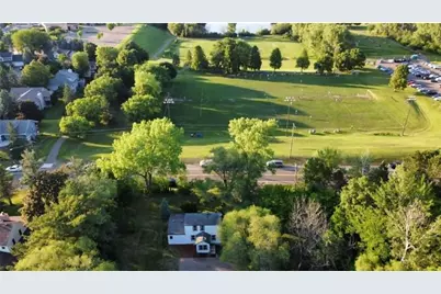 1612 County Road C, Saint Paul, MN 55109 - Photo 18