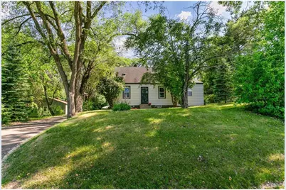 1612 County Road C, Saint Paul, MN 55109 - Photo 2