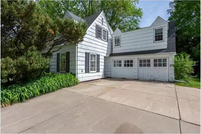 320 Elm Avenue, Menomonie, WI 54751 - Photo 6