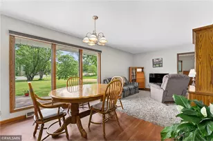 1409 Menomonie St, Eau Claire, WI 54703 - Photo 8
