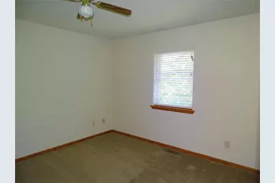 186 Country Lane, Durand, WI 54736 - Photo 12
